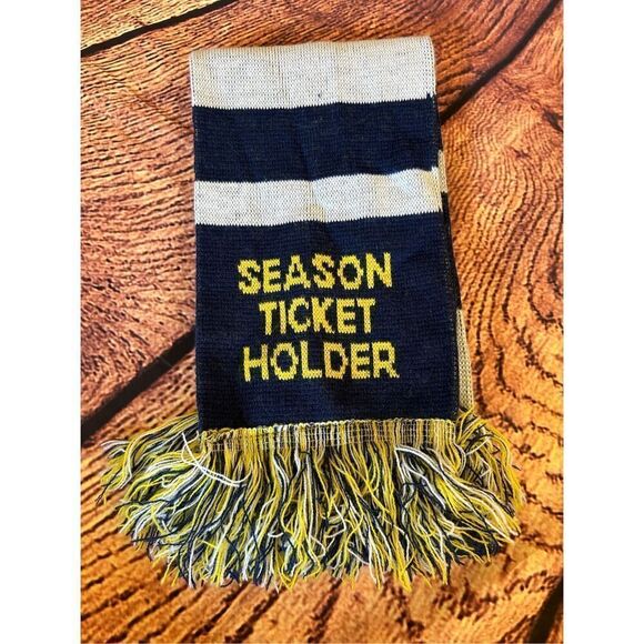 Galaxy Season Ticket‎ Holder Scarf - Picture 2 of 5